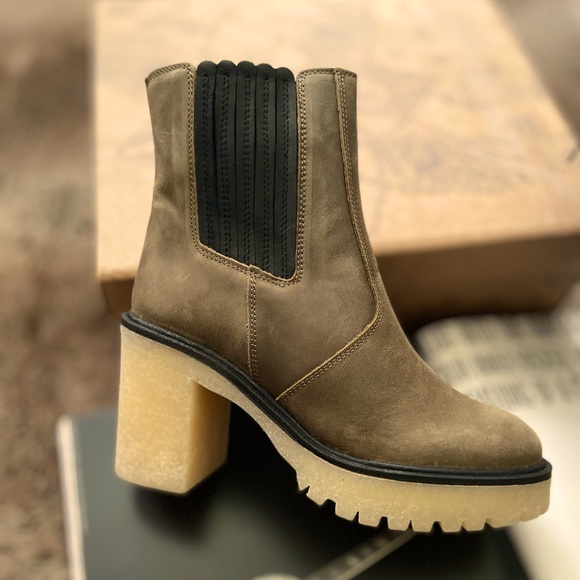 Free People James Chelsea Boots - Picture 7 of 10